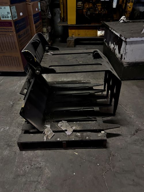 Grapple Bucket for Power Trac Mower